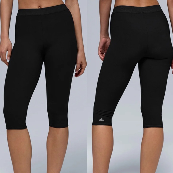 ALO Yoga | Pants & Jumpsuits | Alo Alosoft Highwaist Iconic 9s